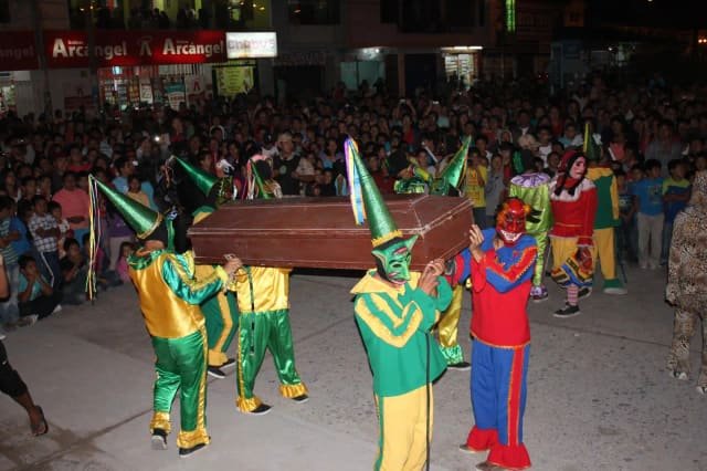 Velorio y quema del Ño Carnavalón