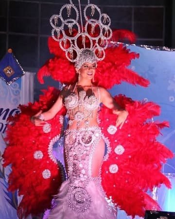 Leslie Torres, Reina del Carnaval Riojano 2016, barrio Quinapata